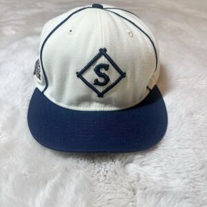 Seattle SteelheadsRings & Crwns Cream Hat Navy Team Fitted 7 3/8